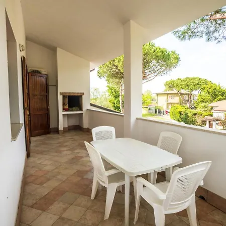 Holiday home Modern Holiday In Near Sea *